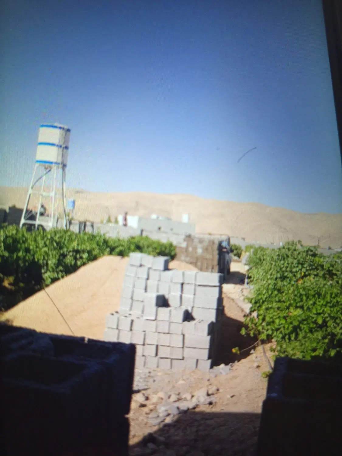 فروش یامعاوضه  زمین مسکونی و باغ در کلستان.