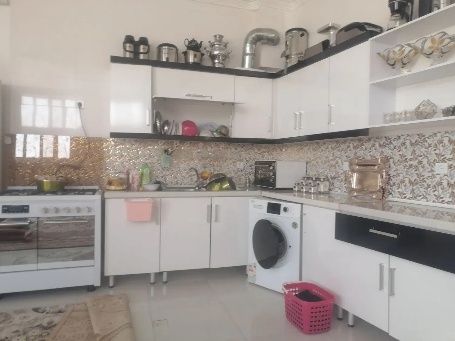 ویلایی حاشیه و دونبش