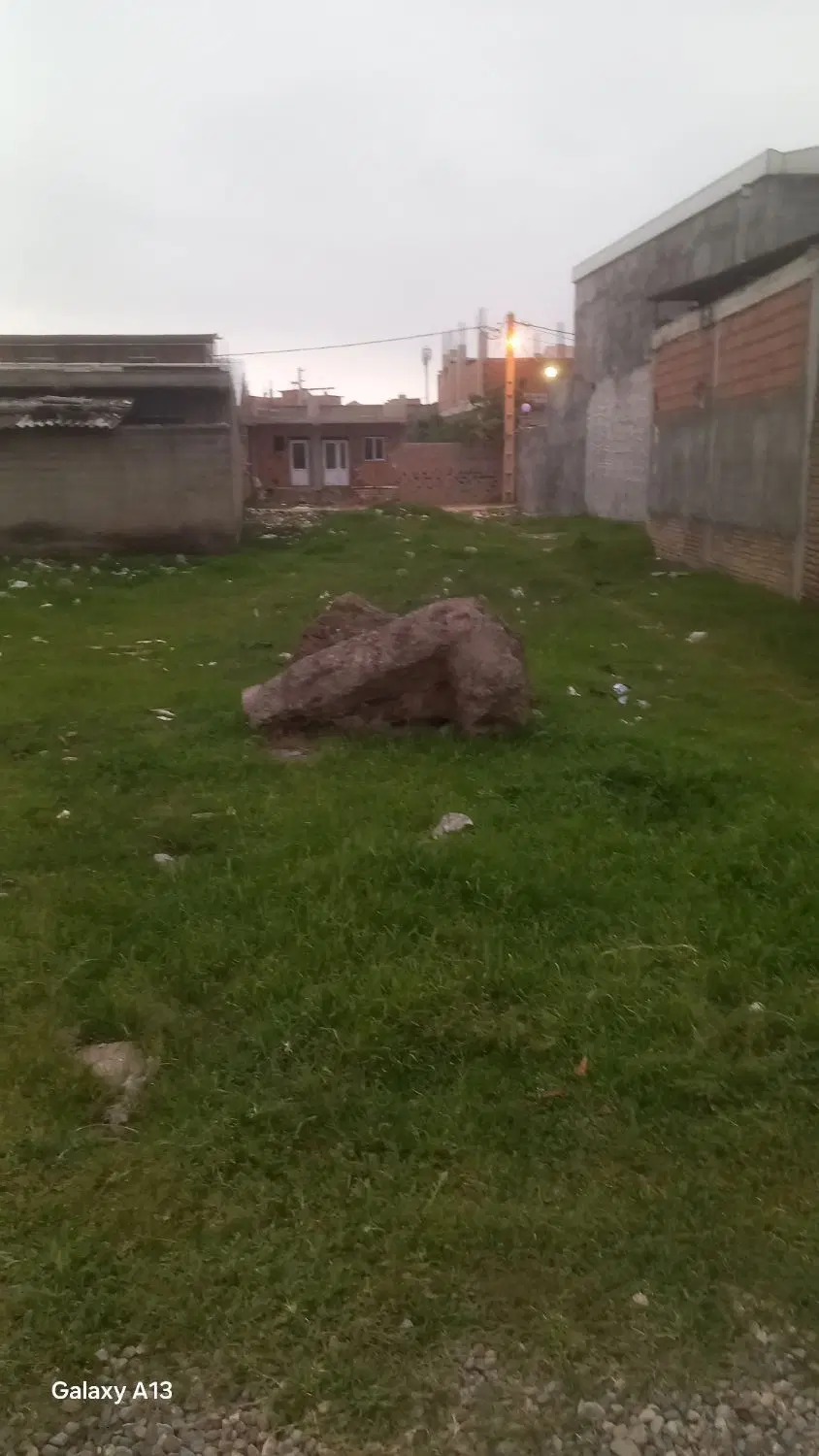 یک عدد زمین دررضاآباد