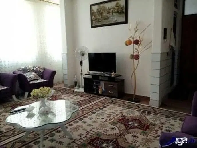 هم خونه دانشجو