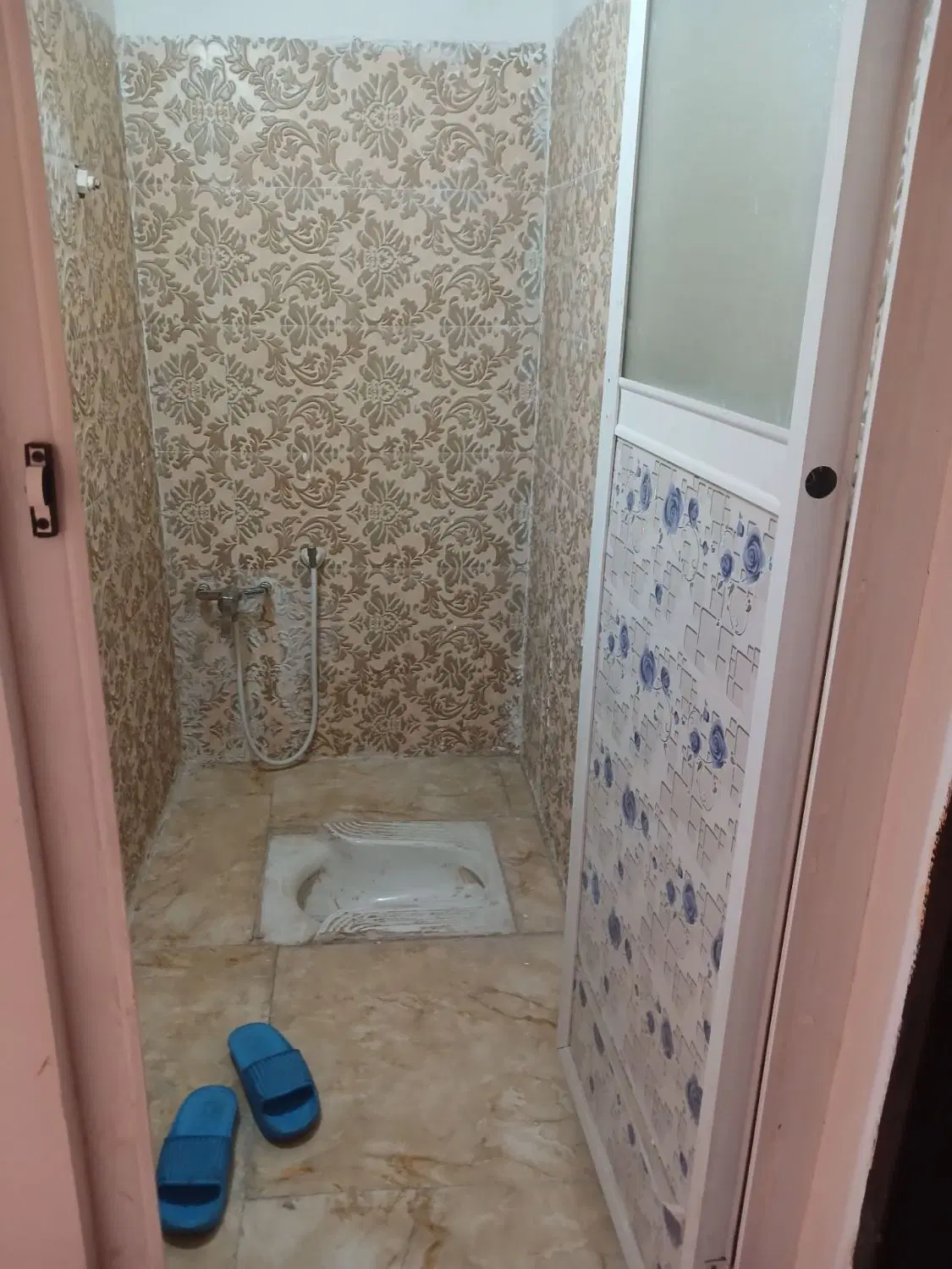 یه خانه برای زن شوهر ۷۵متری متری یک اوتاق زن مجر