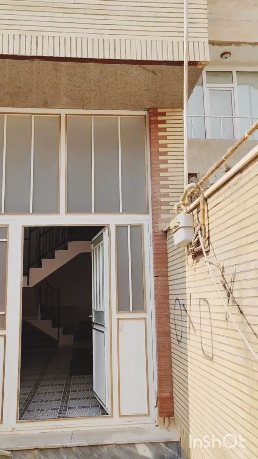 رهن کامل منزل طبقاتی اول بهارستان شرقی