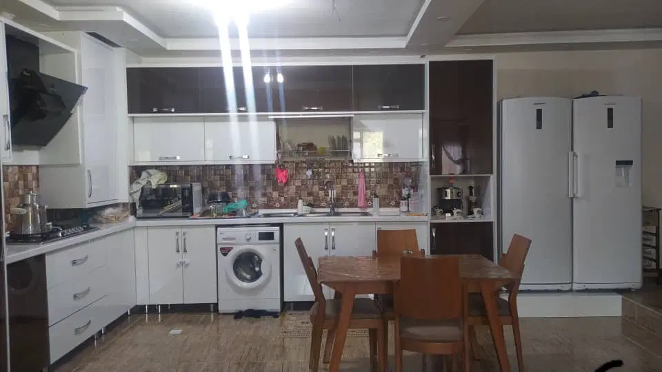 ۱۲۰ متر دو خواب پارکینگ دار