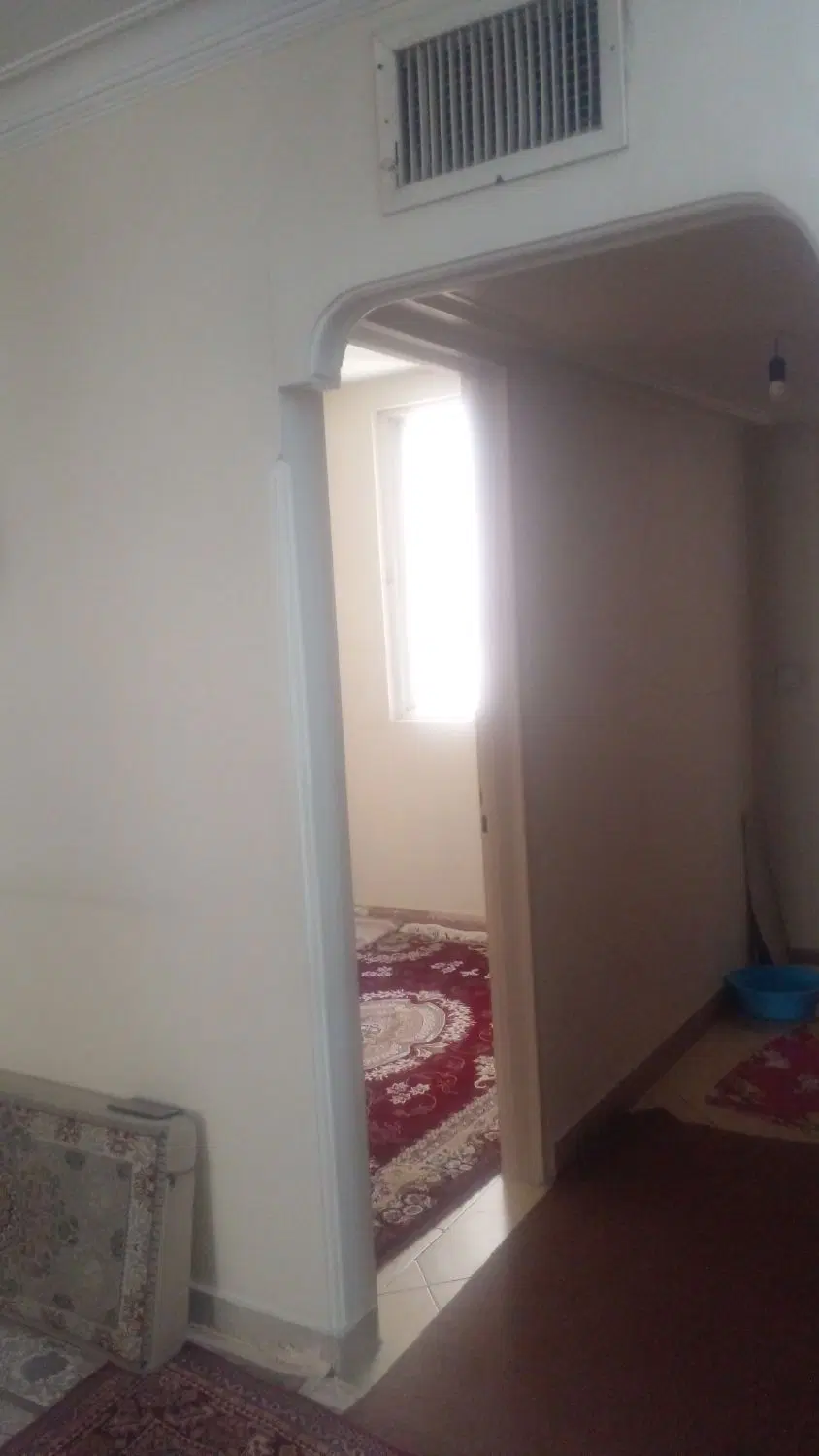 ۶۲ متر تک واحدی