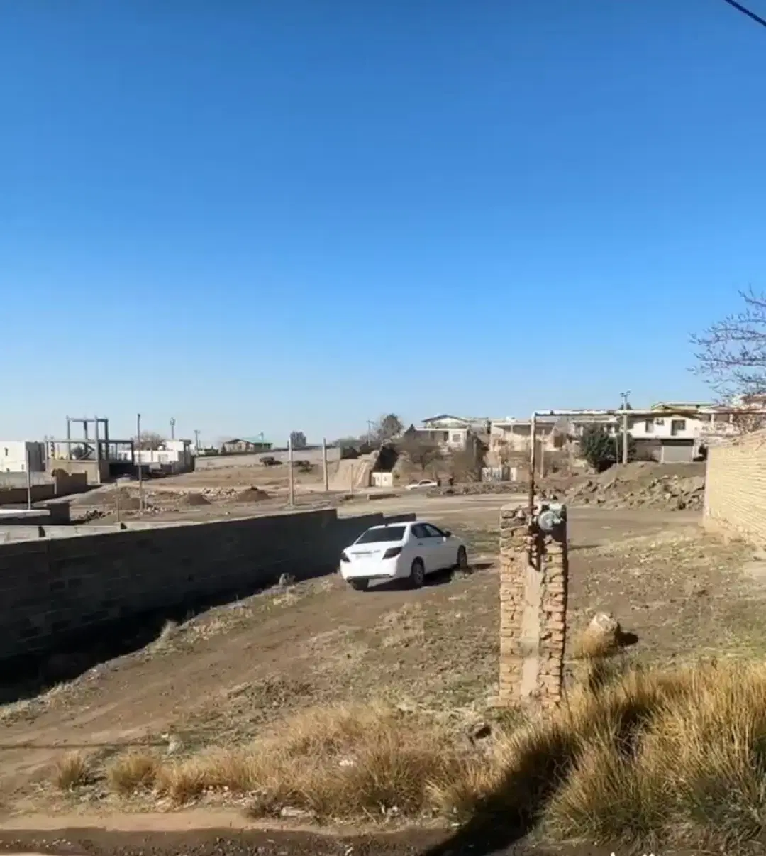 ۳۶۰ متر زمین در خیابان شهید رجایی زیاران