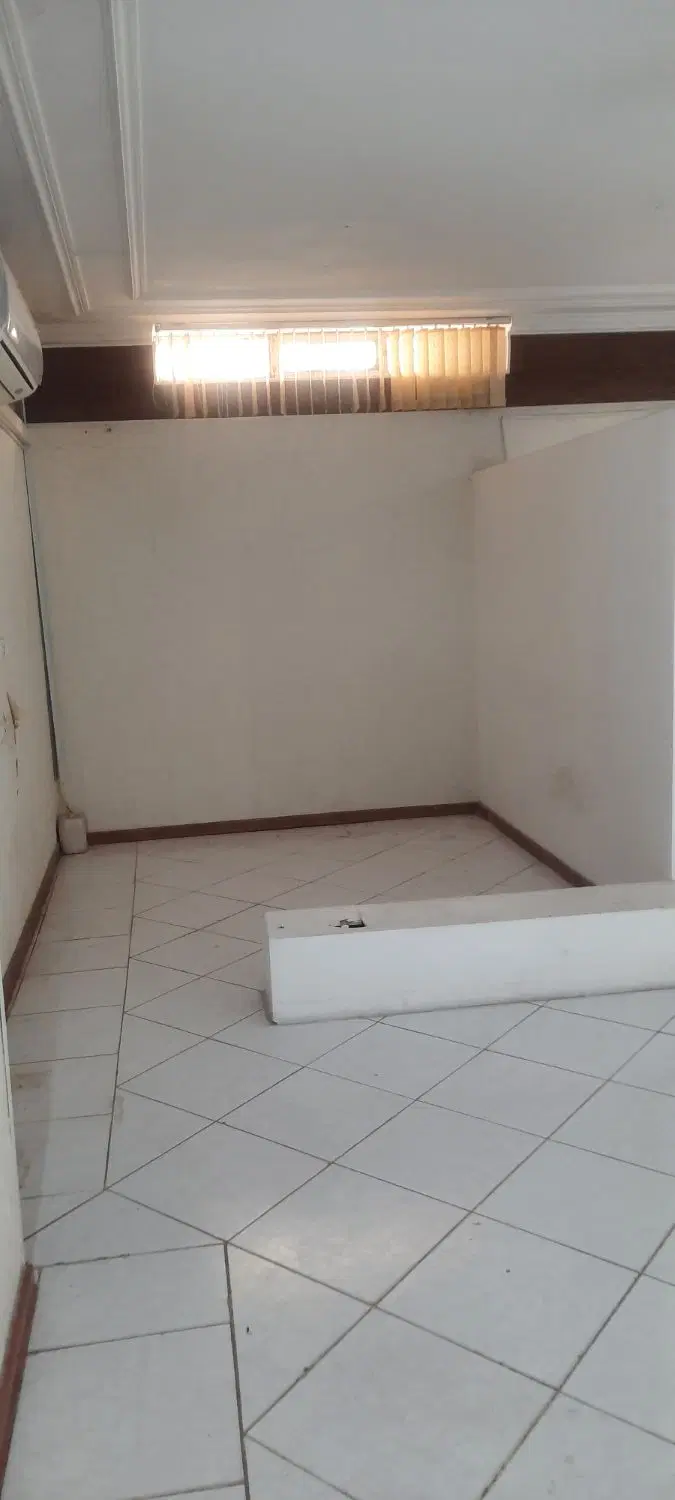 اجاره زیر زمین قلنبر