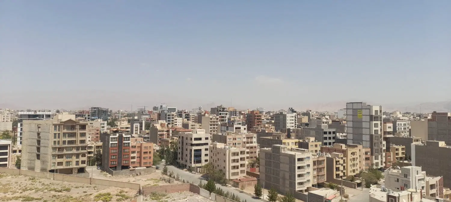۲۴۰متری زمین جنوبی جمهوری 29