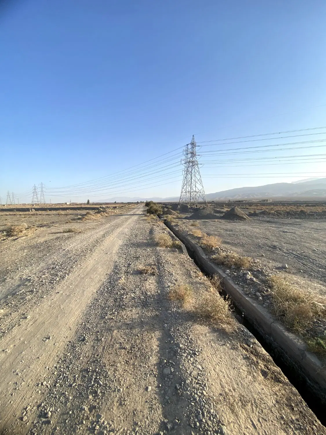 زمین 450متری پدیده