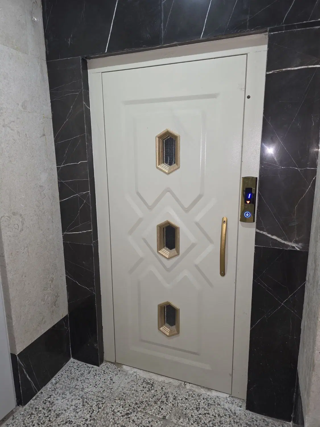 آپارتمان رهن کامل