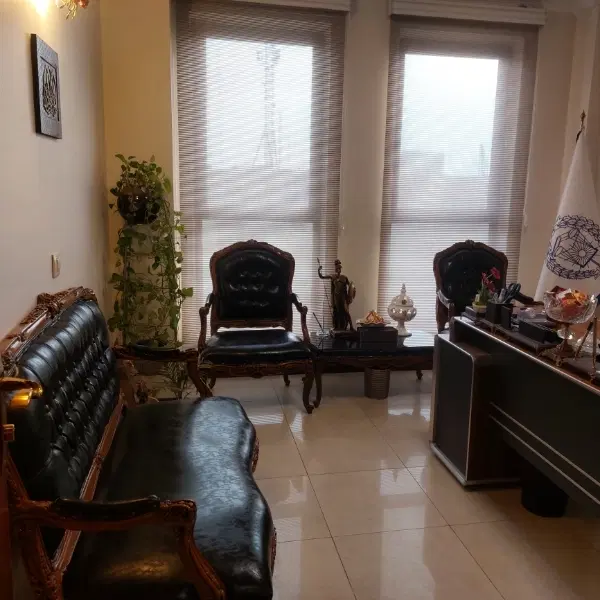 اجاره اتاق به وکیل خانم محجبه