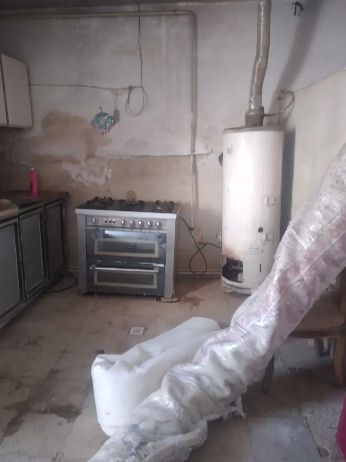 منزل ۹۰متری قدیمی ساخت فروشی روستای سراجه