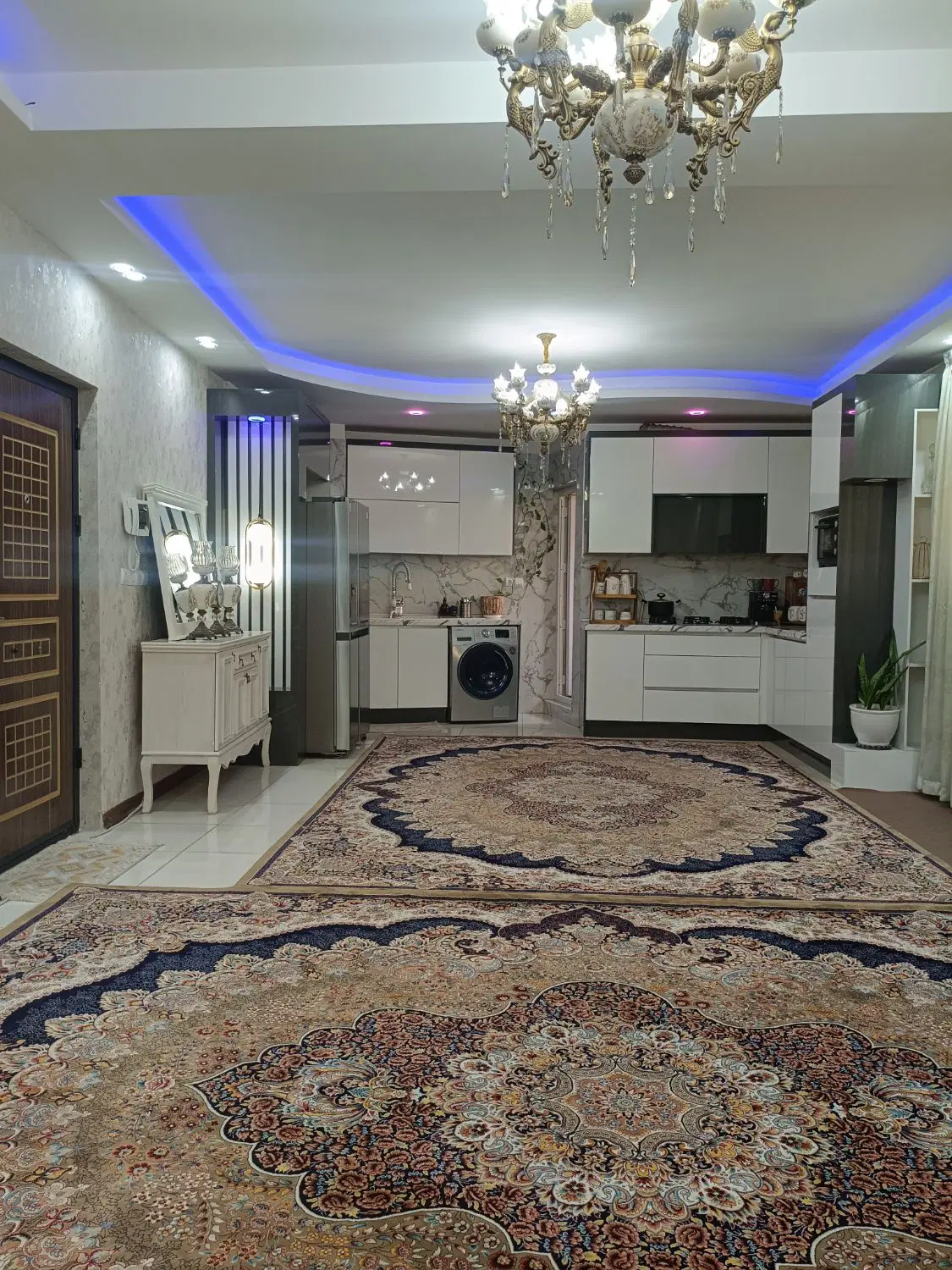 فروش واحد آپارتمان  72متری تک واحدی