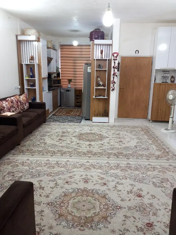 آپارتمان شیک وتمیز