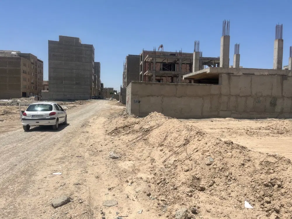 زمین در بافت شهری