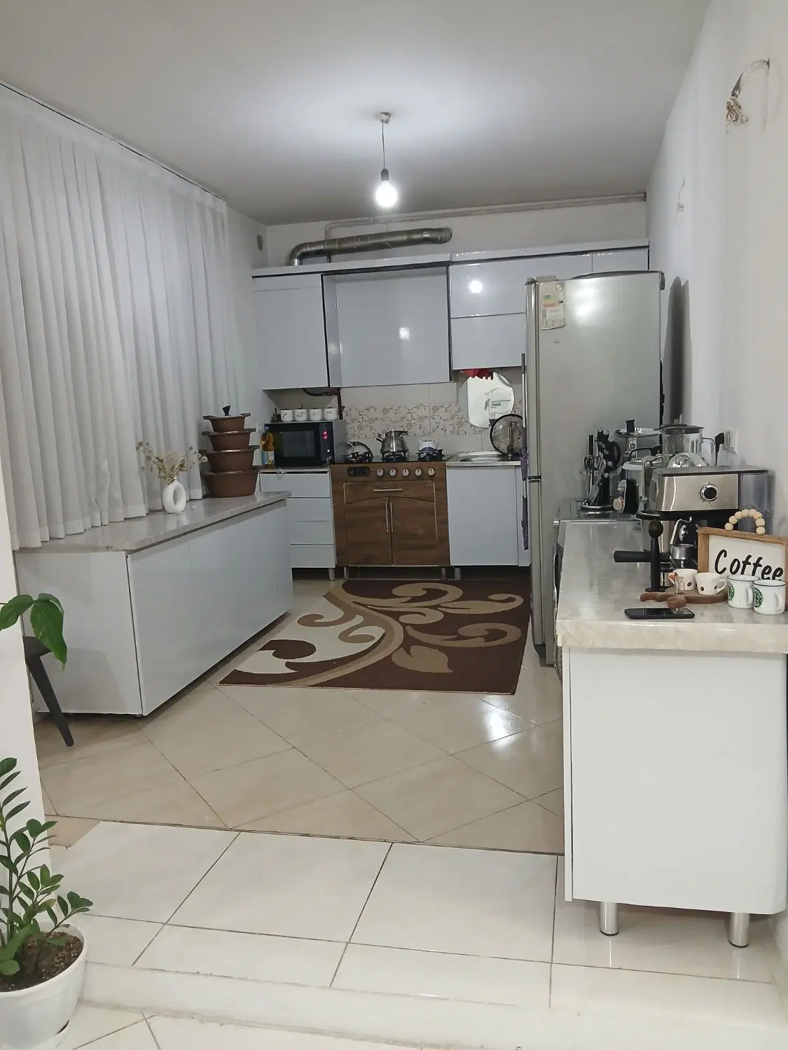 اپارتمان ۹۰متری دو خواب شیک