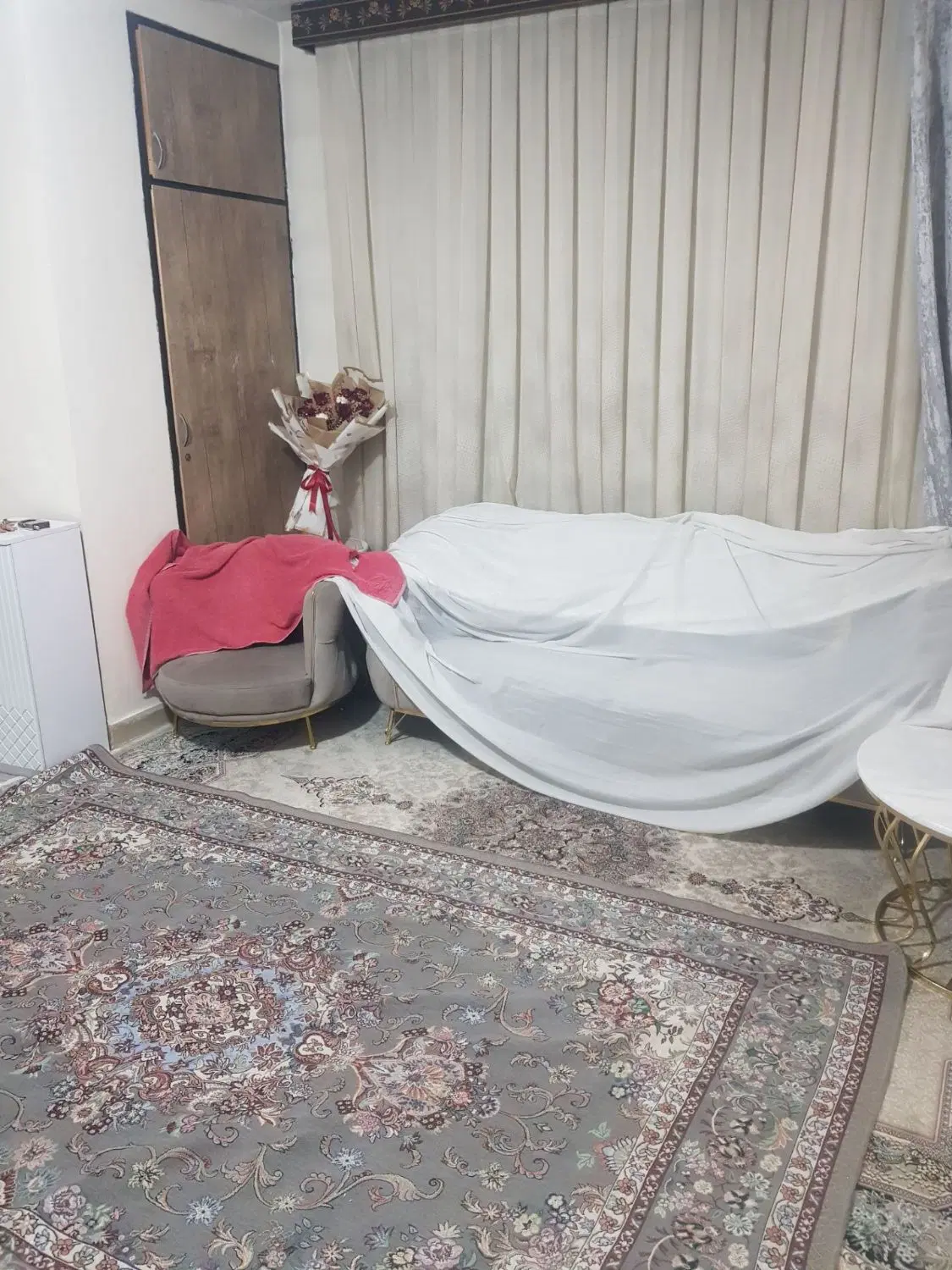 خانه طبقه سوم ۷۰متر تر وتمیز