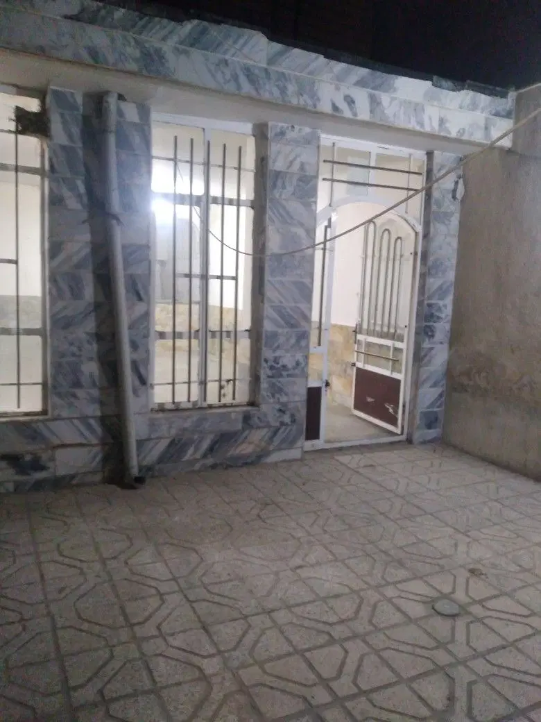 ۱۰۰متری حر ۱۷