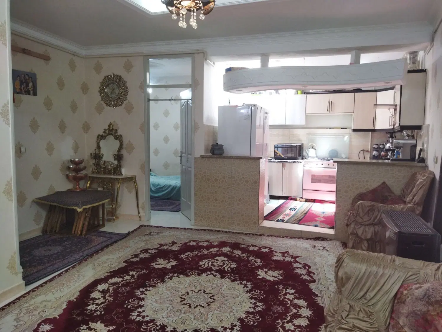 خونه ی ۶۰متری،شهدای صفری