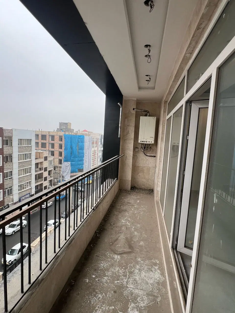 زمین خیابان تمدن