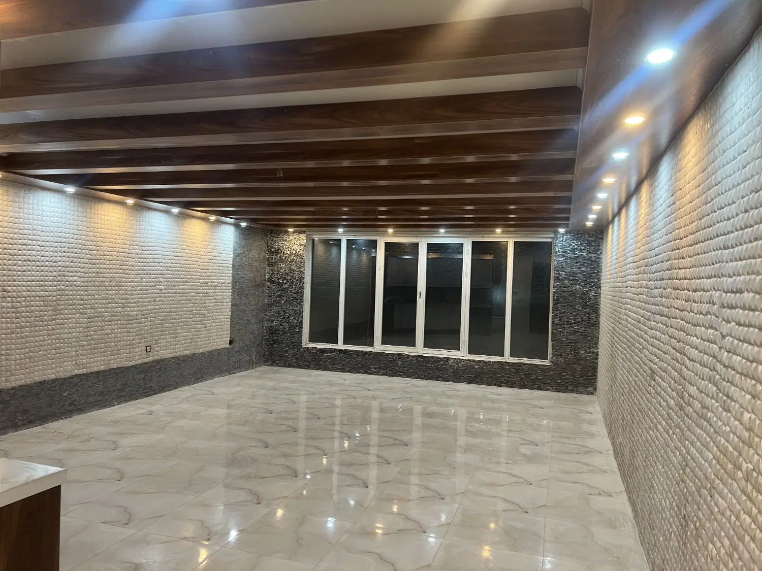 اپارتمان ۸۰ متری داروپخش