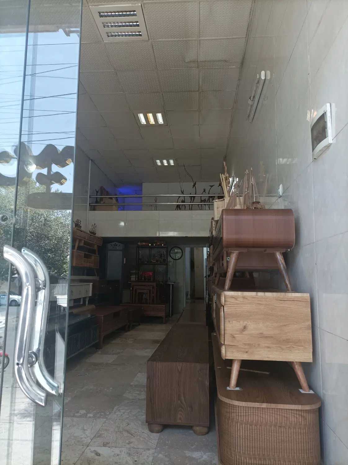 مغازه دوطبقه خ لاله جنوبی 120 متری