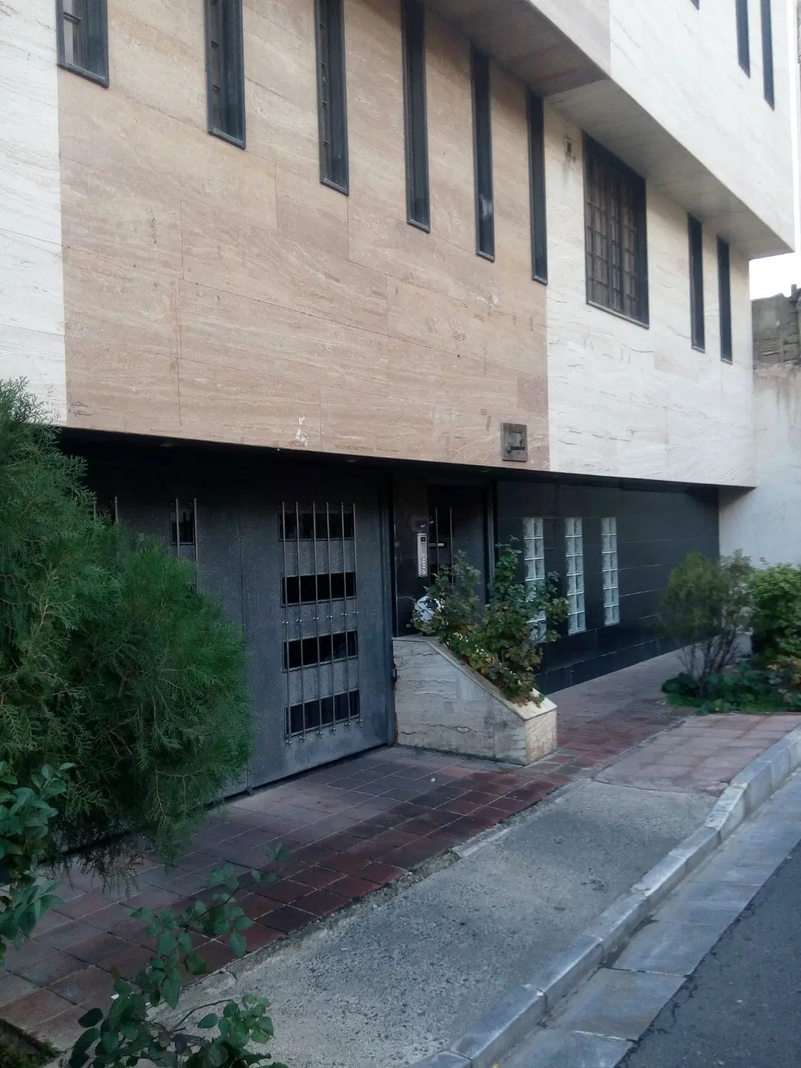 آپارتمان ۶۸ متری