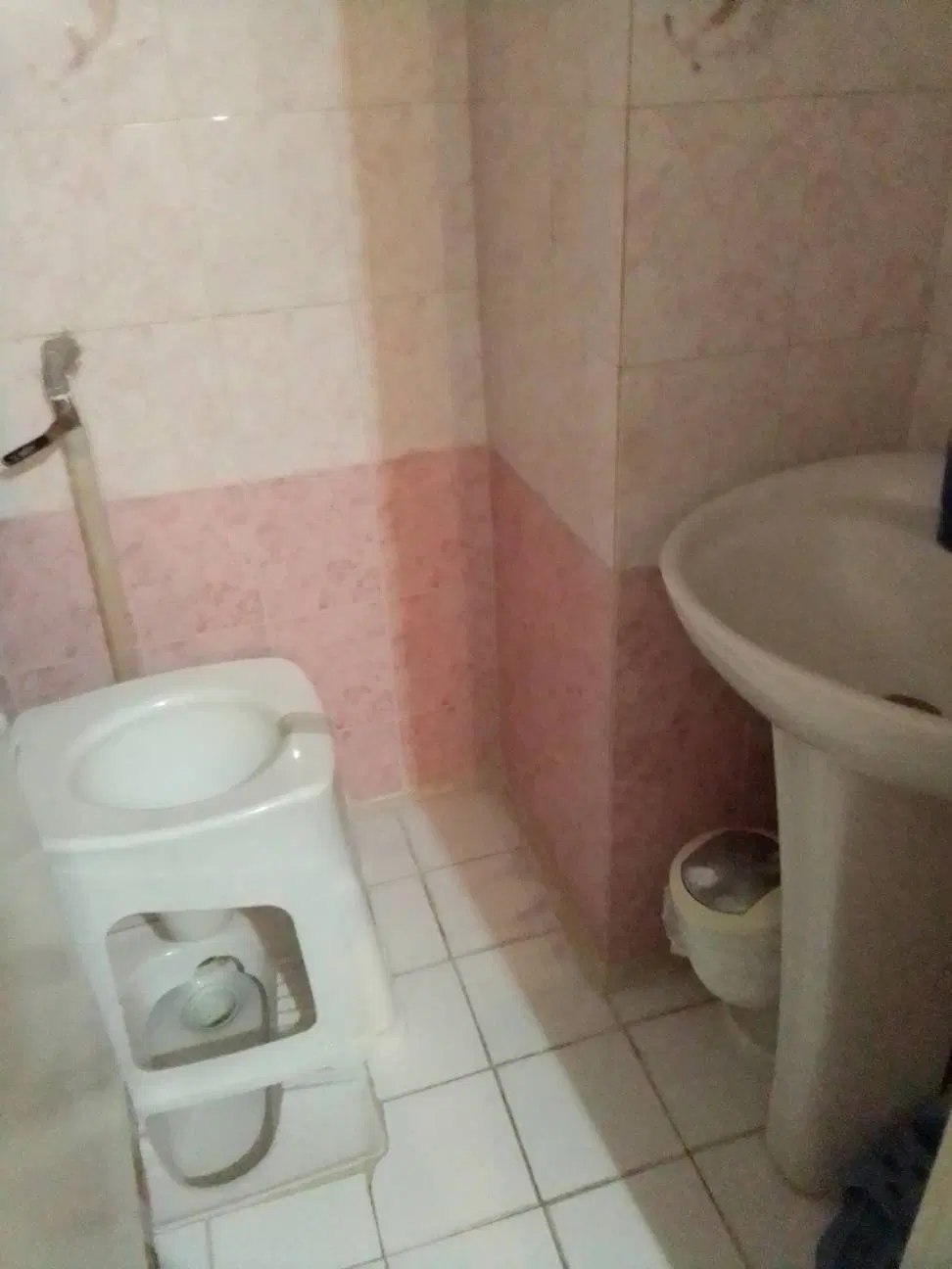 ۴۰ متری یکخوابه طبقه ۲ تشکری موحد اکبر جنتی