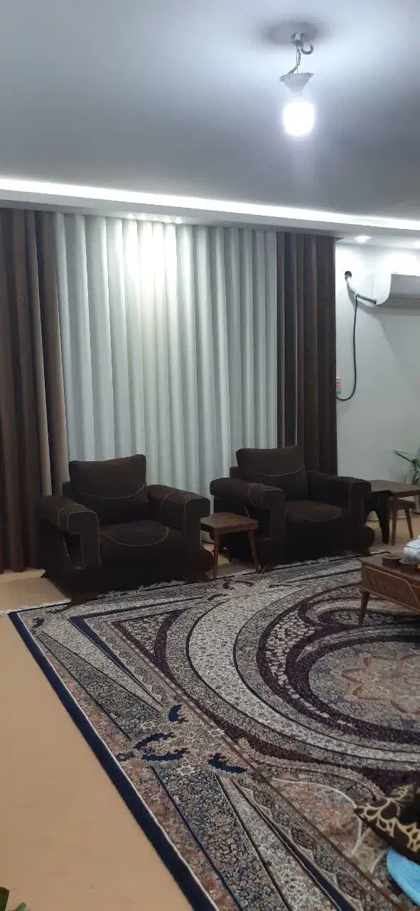واحد آپارتمان طبقه اول