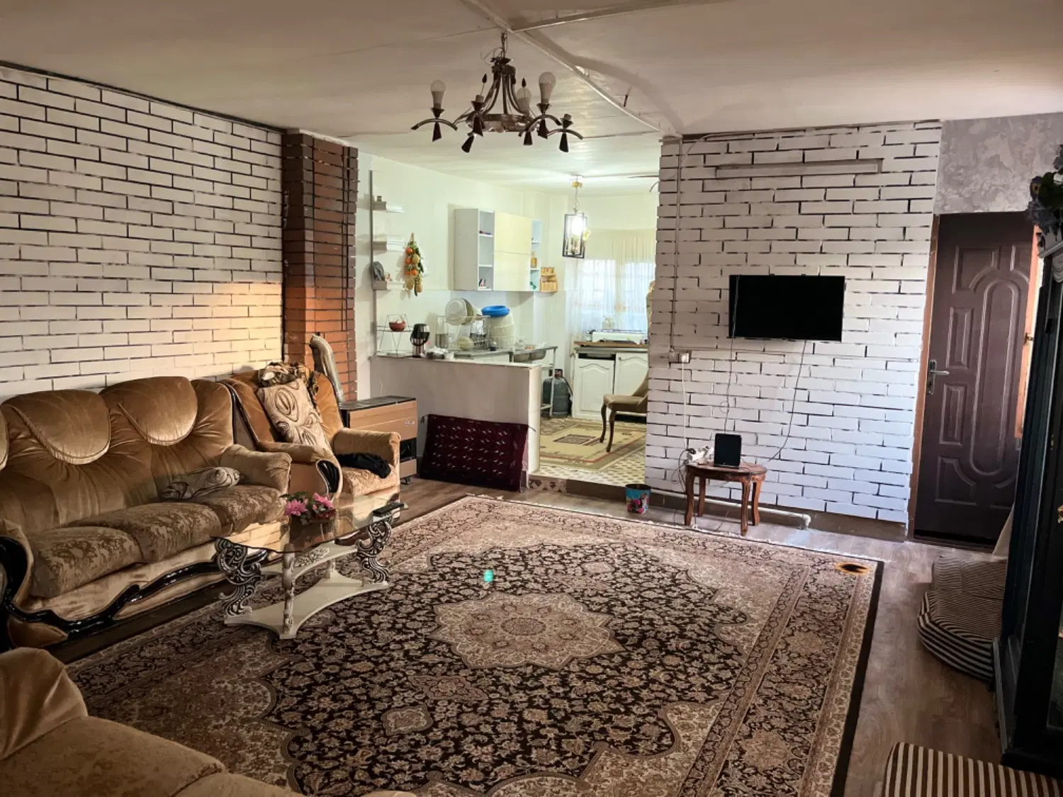 خانه باغ ۸۰۰ متر شاهرود