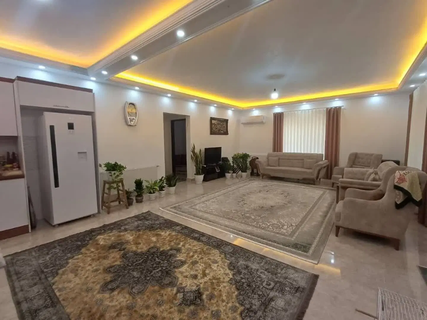 معاوضه آپارتمان نوسازفول بامغازه برِخیابان درتهران