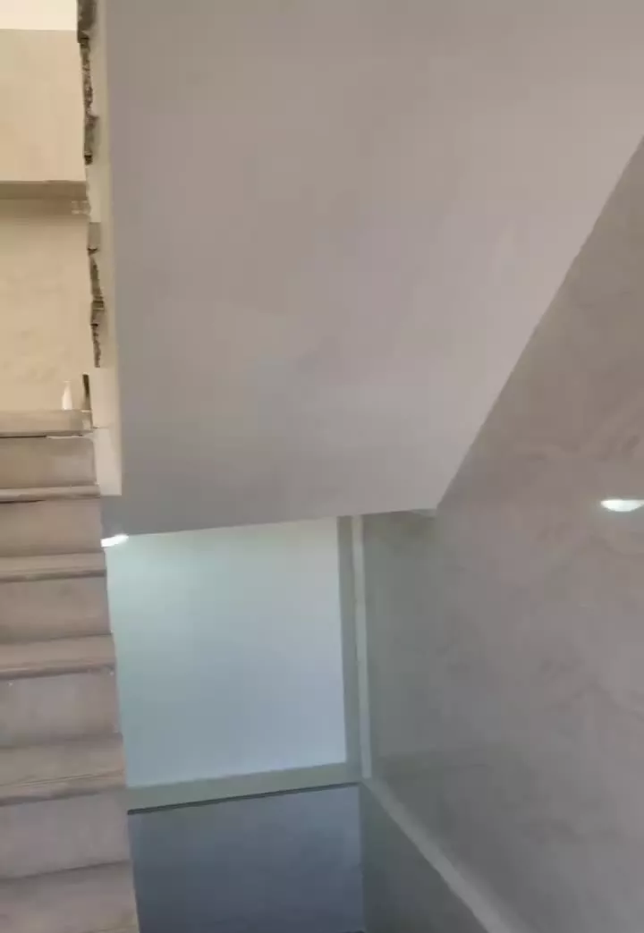 واحد تجاری ۶۰ متری