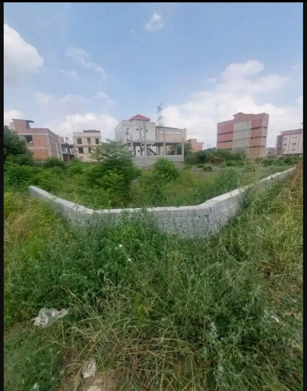 زمین 150 متری با ده متر بر