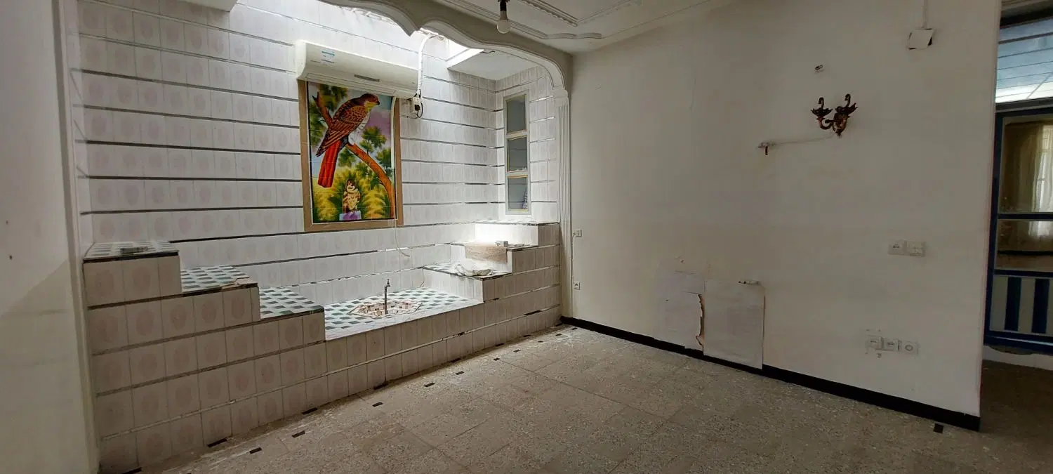 کلنگی تجاری خیابان ارتش پاسداران