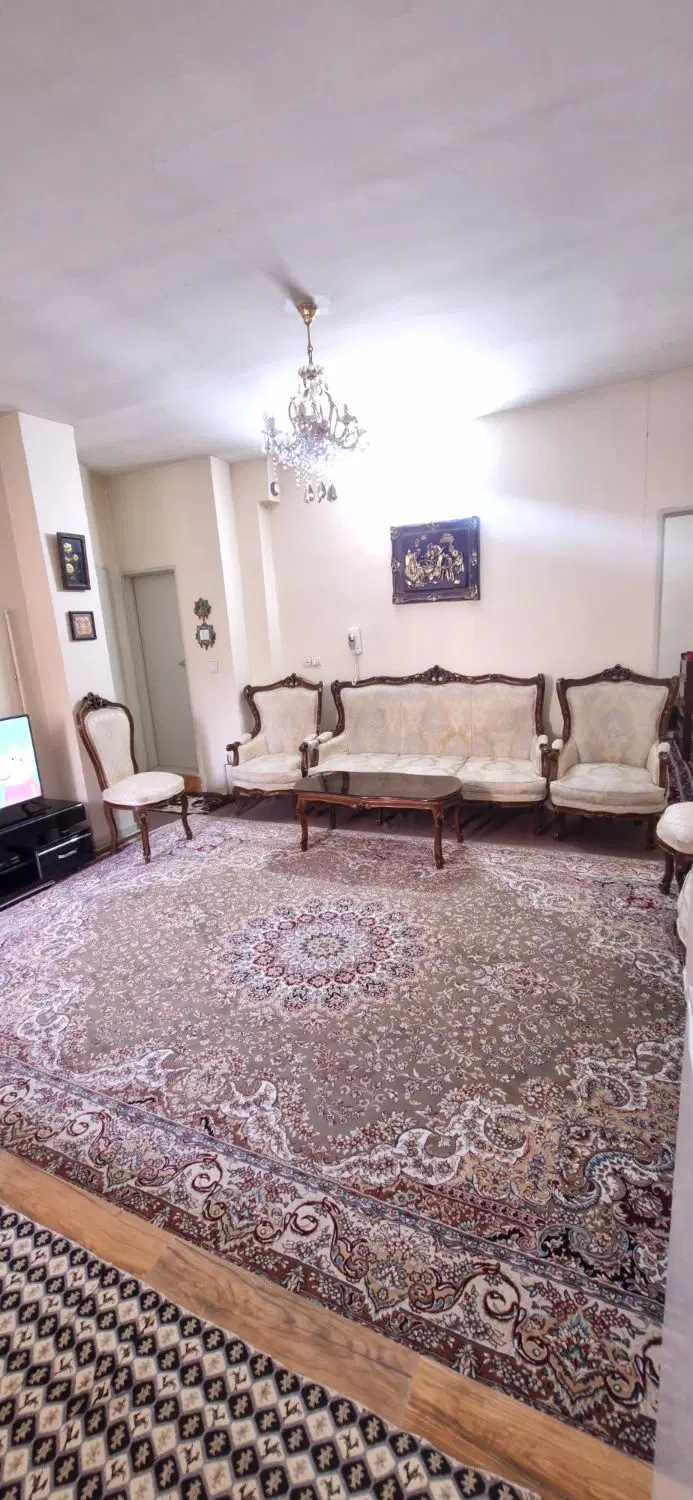 فروش آپارتمان ۵۴ متری _ حصارک پایین