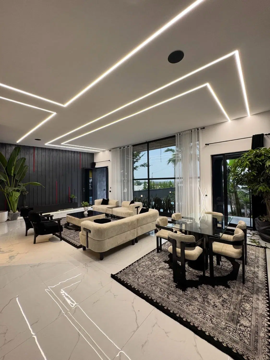 ویلای مستقل استخر دار