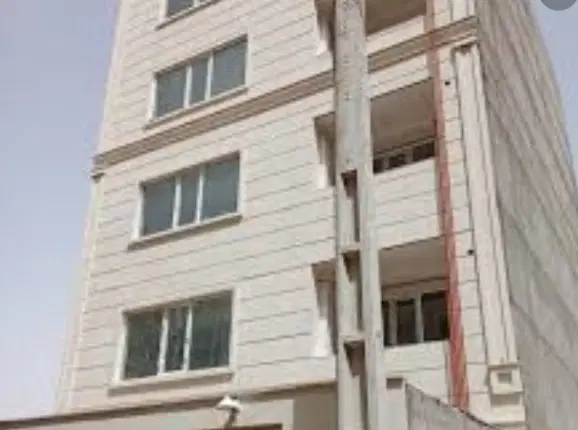 به دنبال خانه هستم