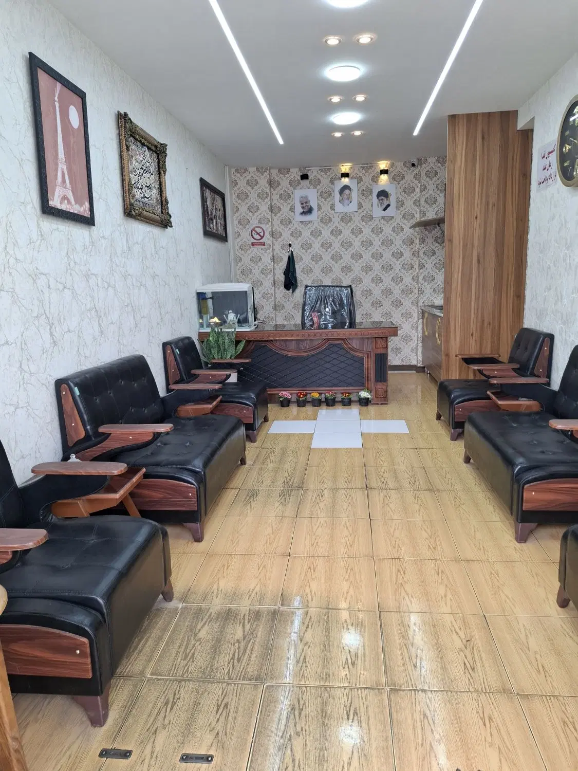 واحد۹۴متری خ نبوی منش کوچه ۱۰۶