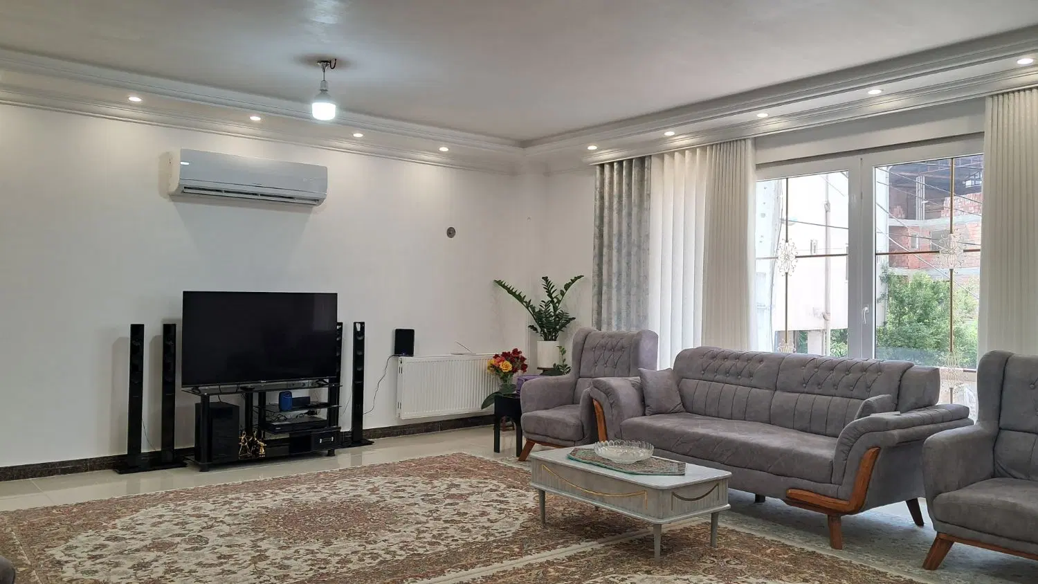 آپارتمان اجاره‌ای فول امکانات