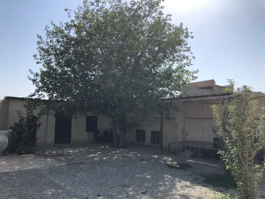 باغ ۱۷۰۰ متری با سند مادر