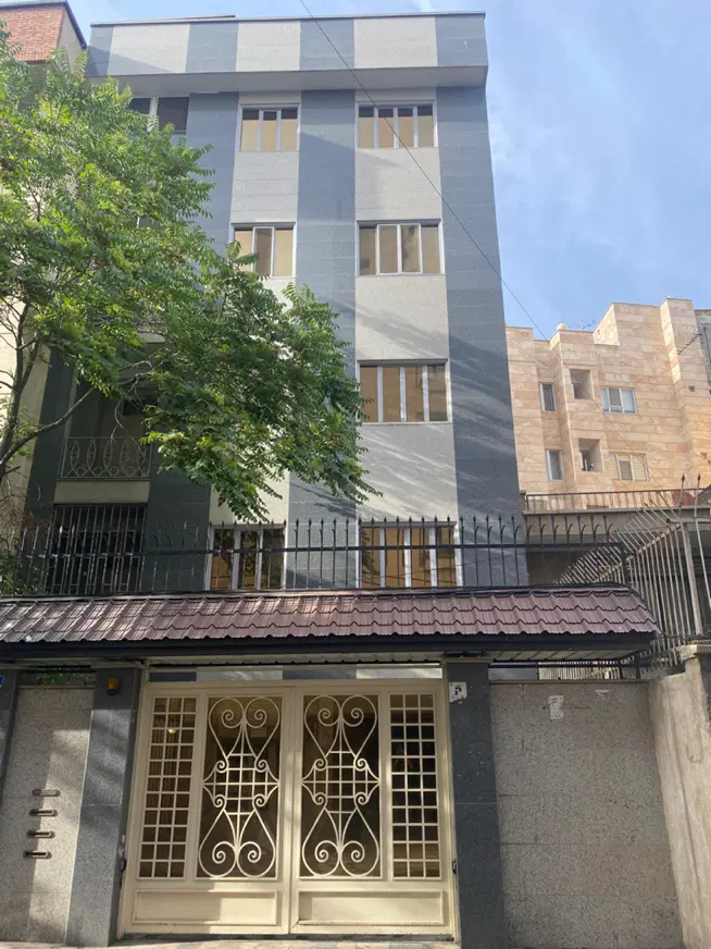 آپارتمان۱۰۰متر۳ خوابه تکواحدی بدون مالک باآسانسور