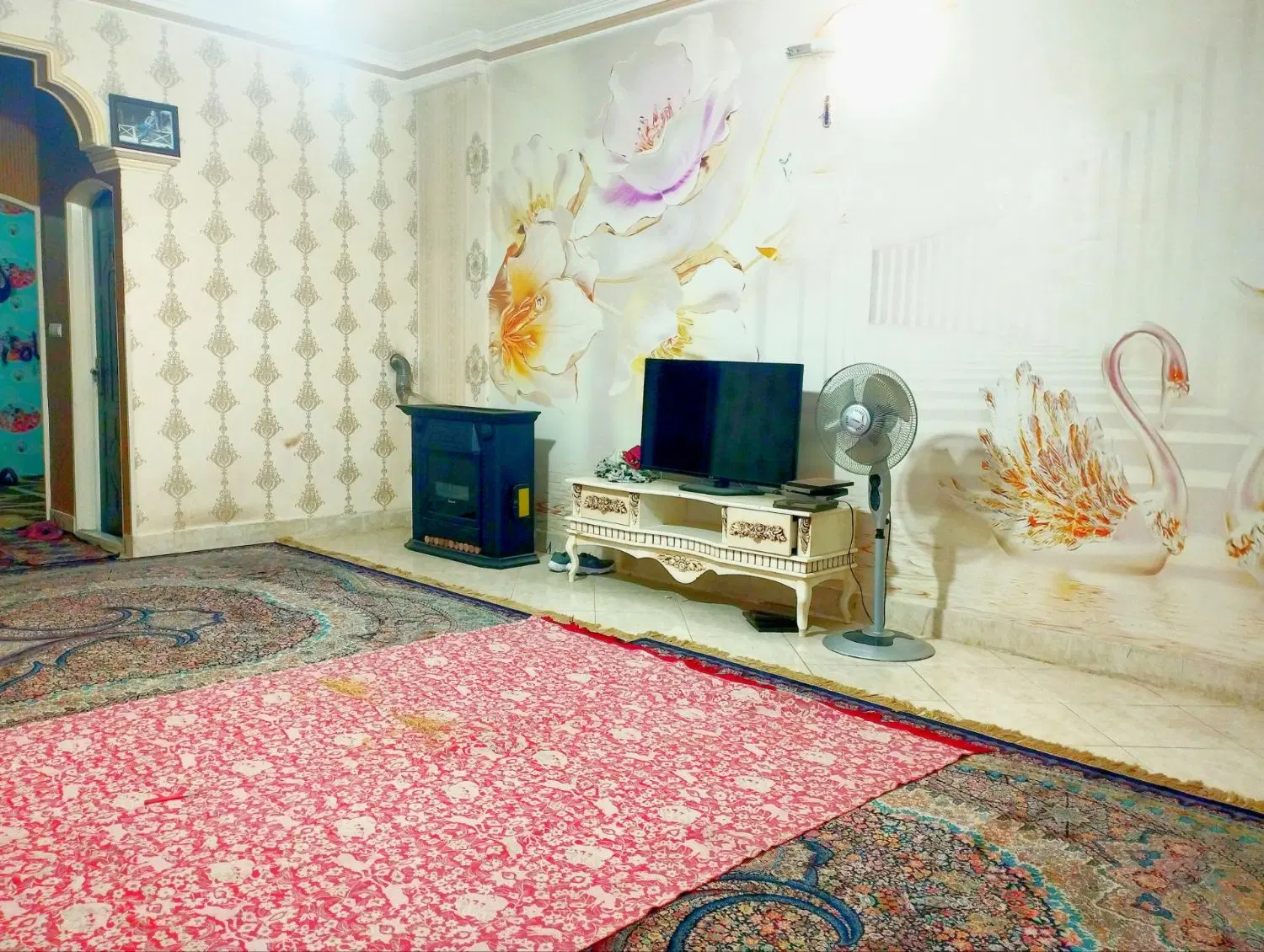 اپارتمان تمیز ۹۰ متری
