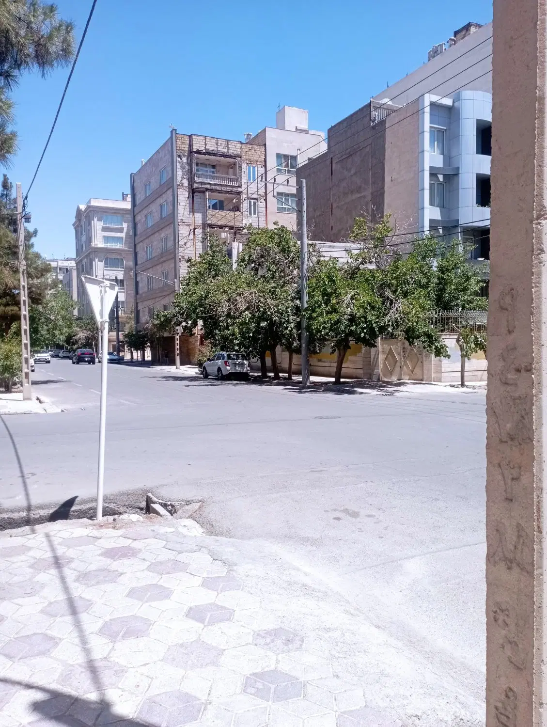 اپارتمان ۲خواب سیدرضی۸۰مترپارکینگ انباری رهن تبدیل