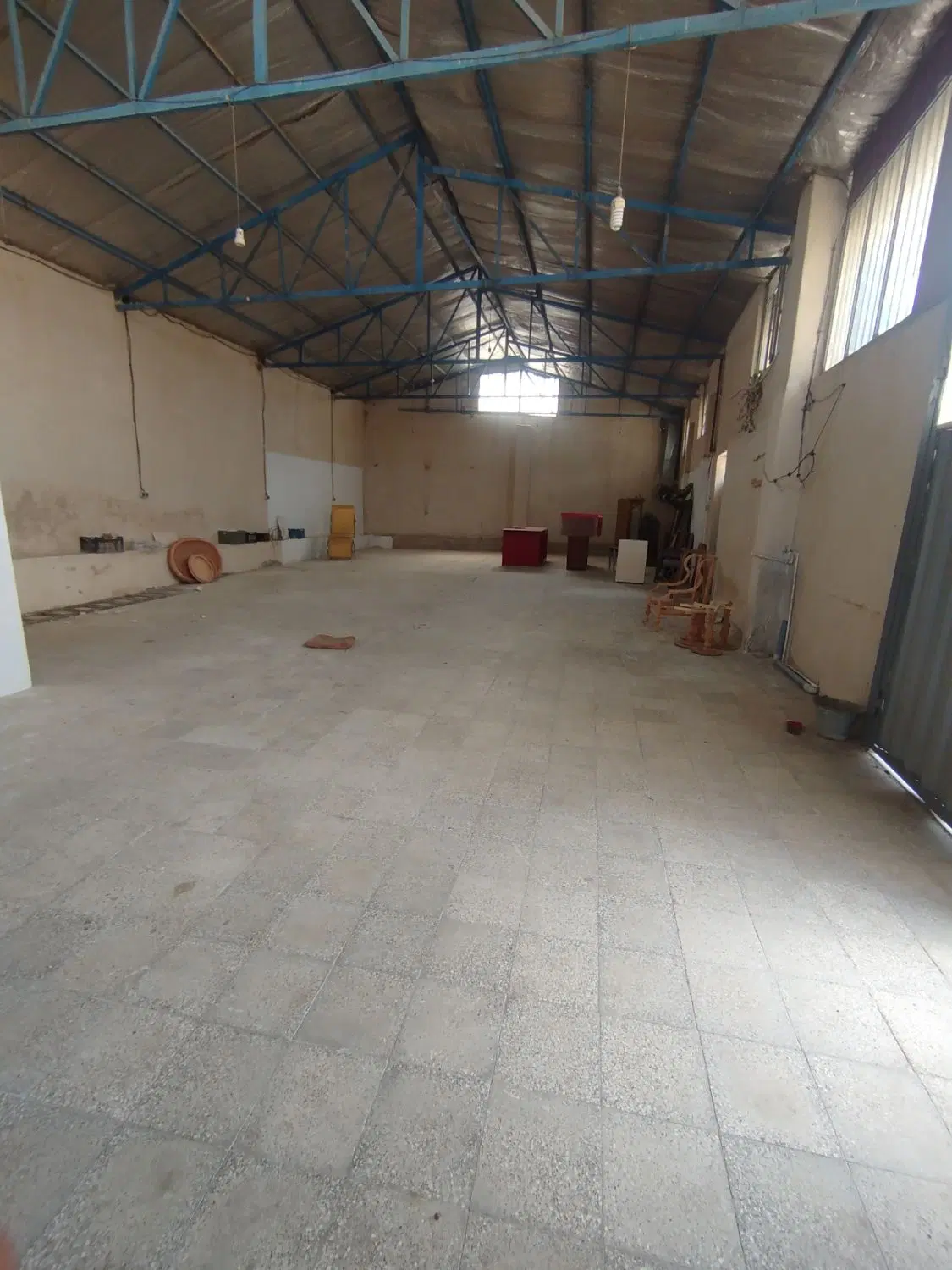 اجاره کارگاه 240 متری