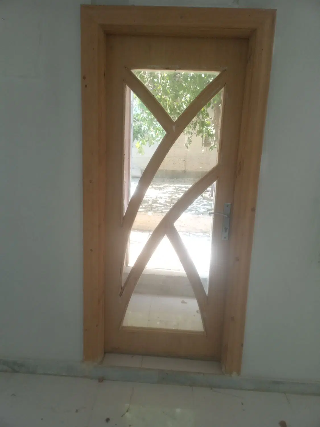 فروش طبقه همکف جنوبی