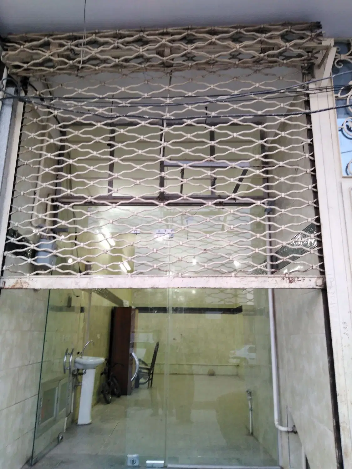 اجاره 40 متری جاده فرودگاه