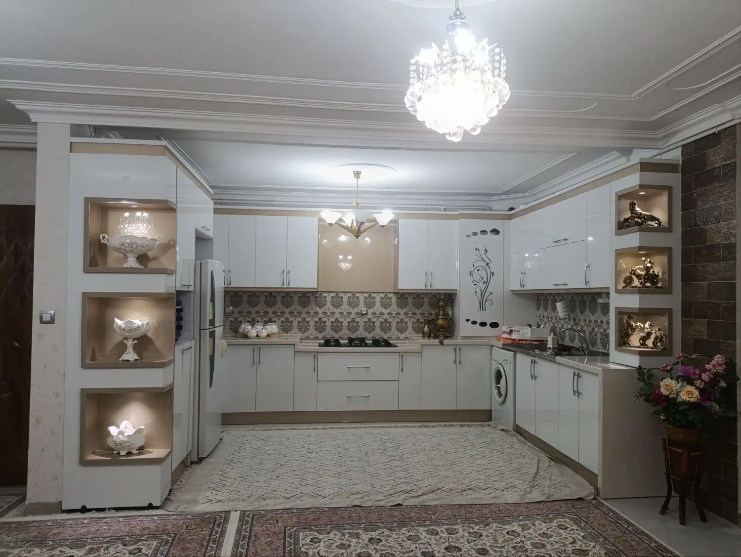 خانه دوطبقه ویلائی