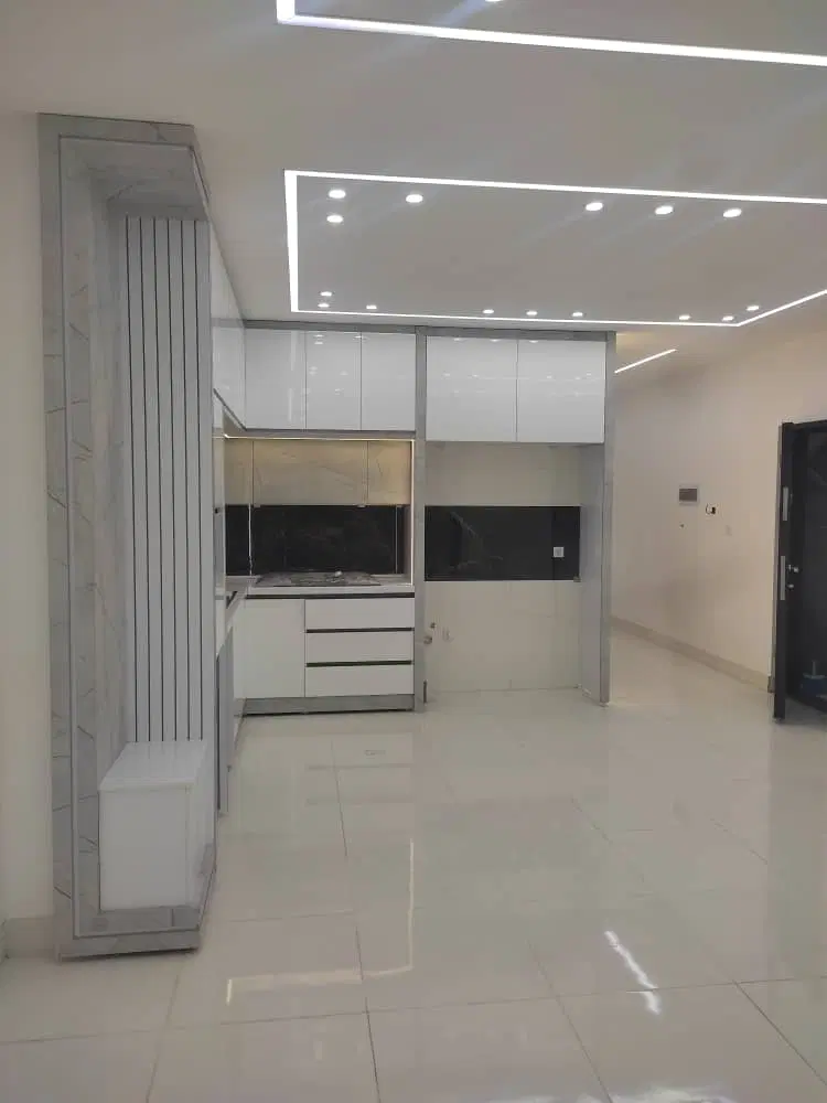رهن کامل ۱۸۰ متری سه خواب لوکس