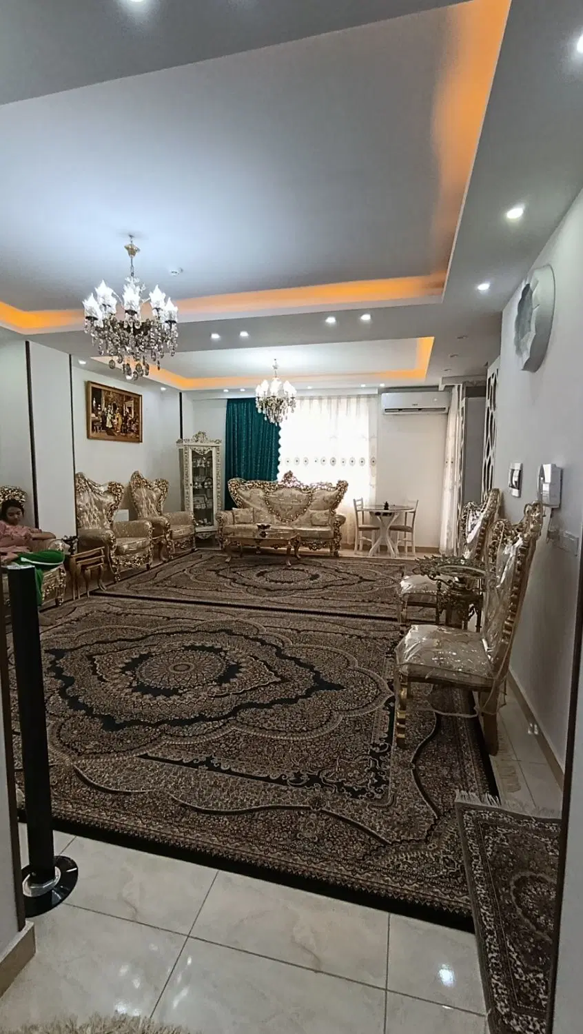 آپارتمان ۱۰۲متری امام جعفر صادق