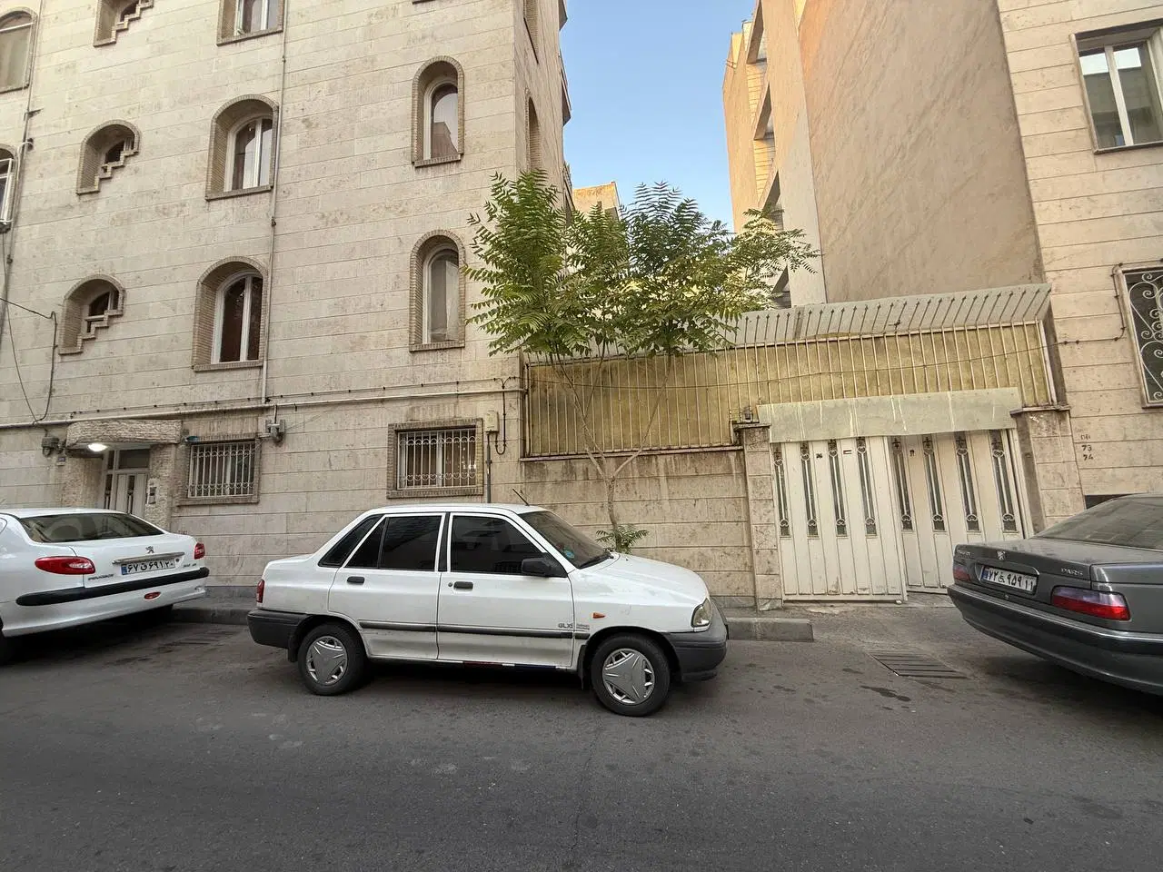 کهنز شهریار کارخانه 1000 متر
