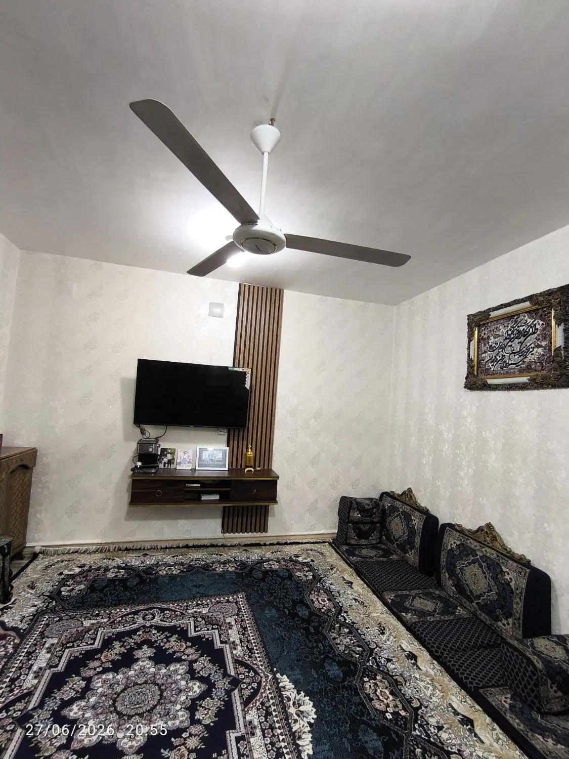 رهن خانه طبقا بالا ۵۵ متری بسیار تمیز